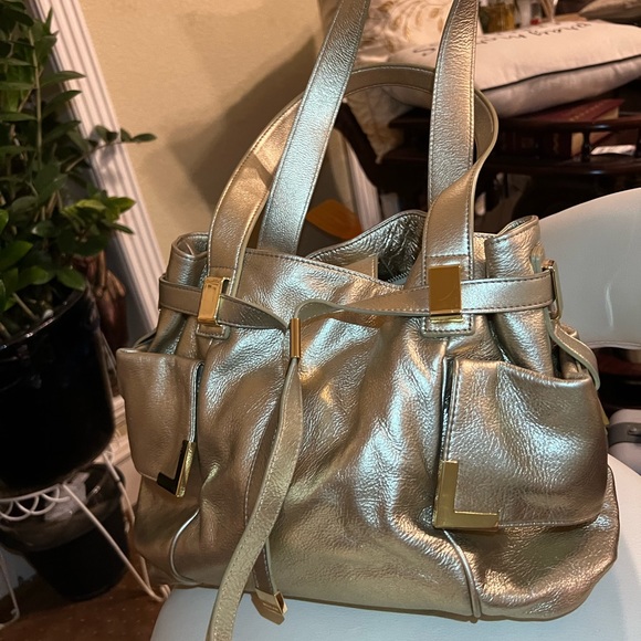 Michael Kors Gold Metallic Pebble Leather Shoulder Bag with gold hardware - Picture 9 of 16